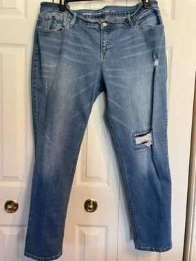 Old Navy Light Blue Distressed Boyfriend Jeans